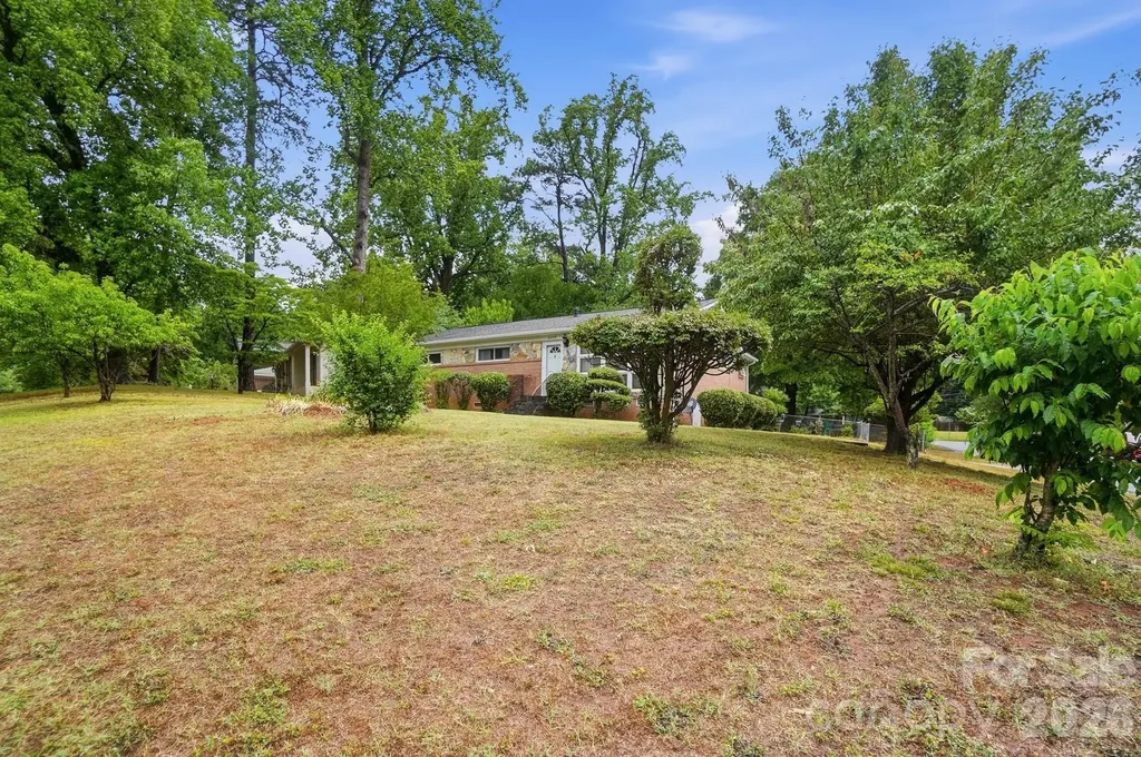 6239 Netherwood Drive Charlotte NC 28210
