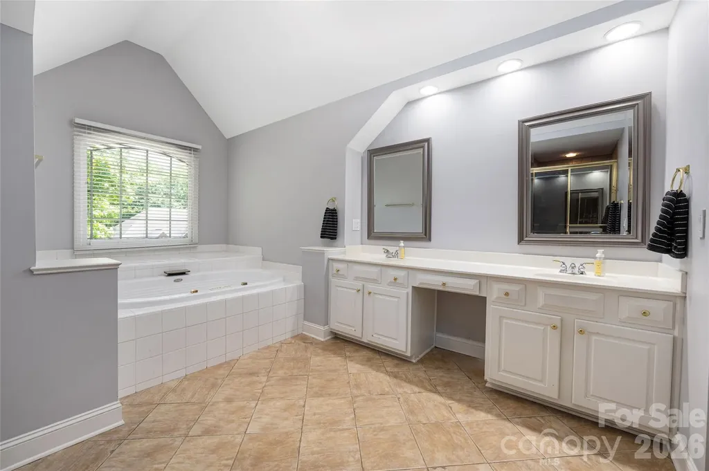 10025 Bayart Way Huntersville NC 28078