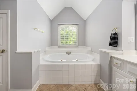 10025 Bayart Way Huntersville NC 28078