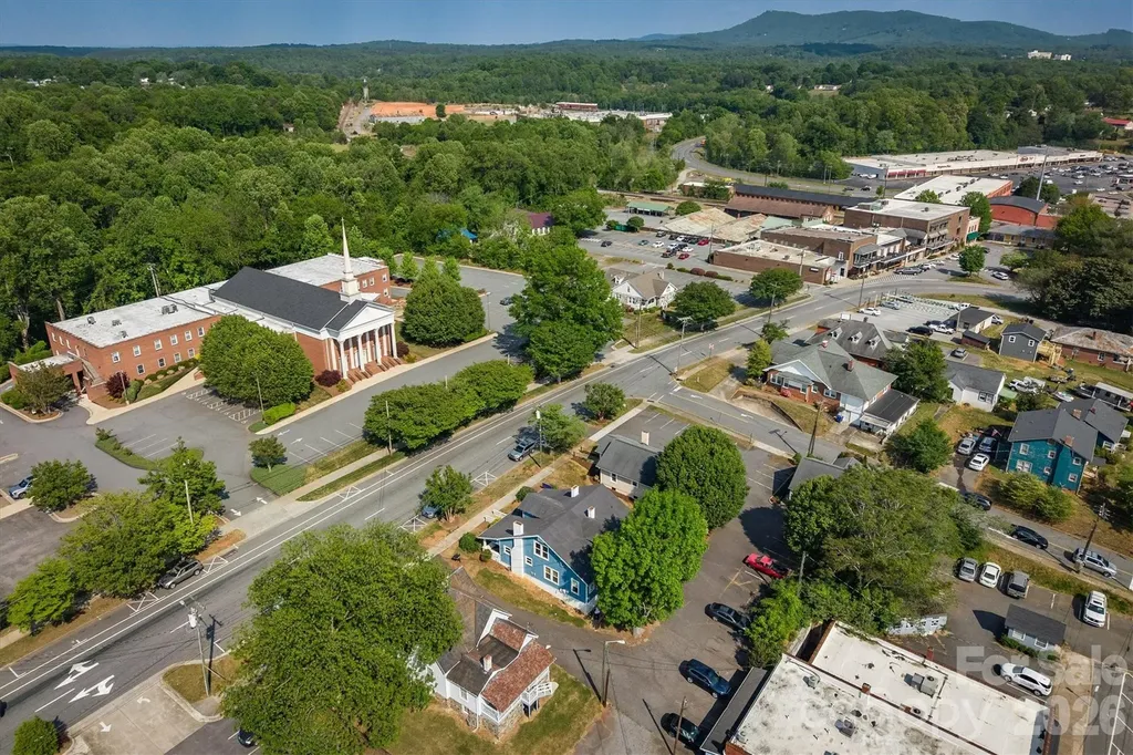 408 S Green Street Morganton NC 28655