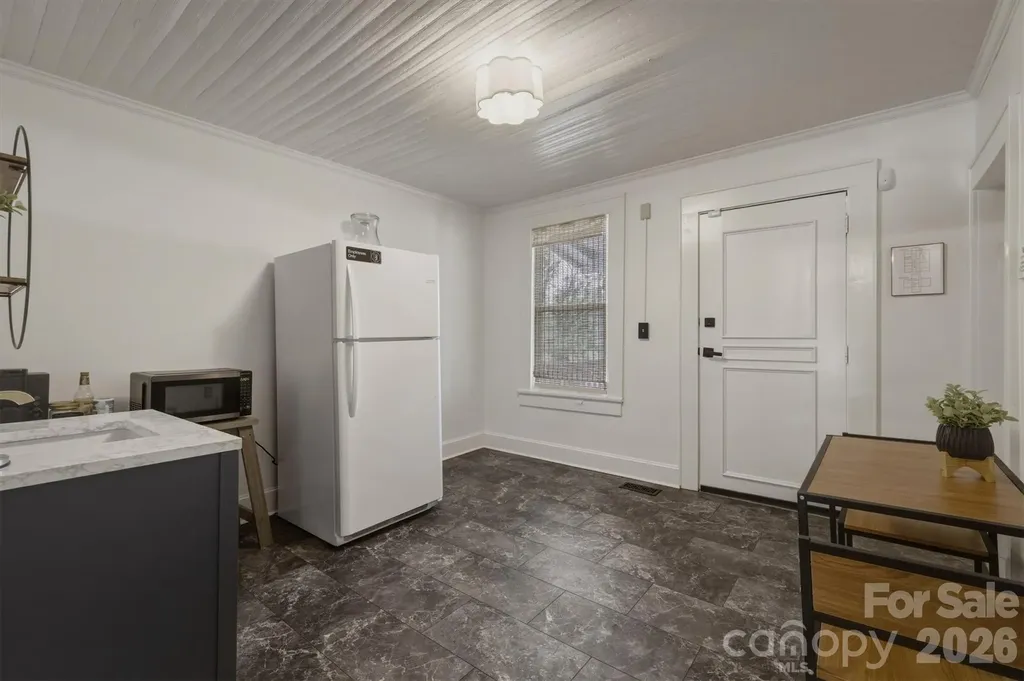 408 S Green Street Morganton NC 28655