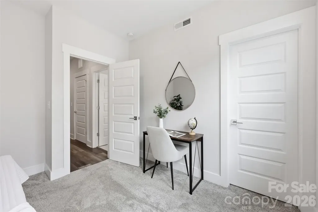 2148 Electric Lane Charlotte NC 28205