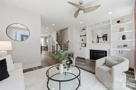 2148 Electric Lane Charlotte NC 28205