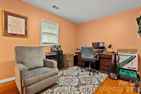209 Fairway Road Cheraw SC 29520