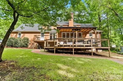 209 Fairway Road Cheraw SC 29520