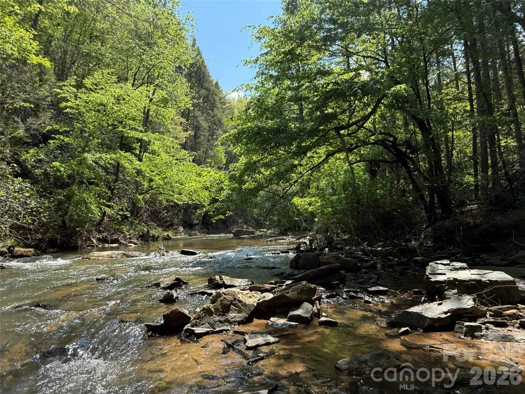000 Kings Glen Road Old Fort NC 28762