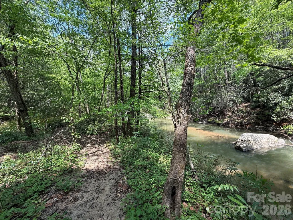000 Kings Glen Road Old Fort NC 28762