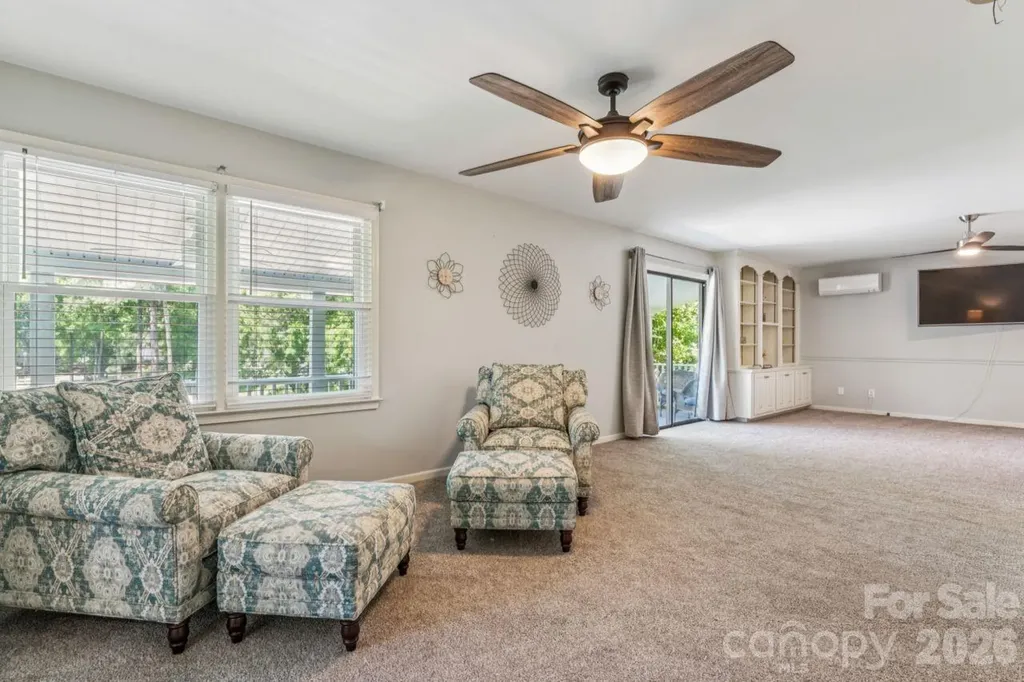 49571 Blackberry Road Norwood NC 28128
