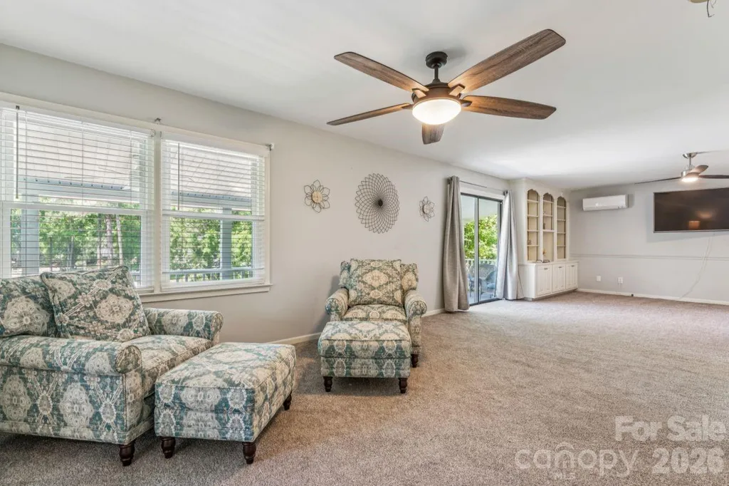 49571 Blackberry Road Norwood NC 28128