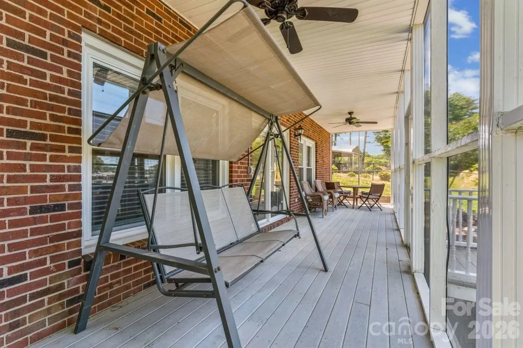 49571 Blackberry Road Norwood NC 28128