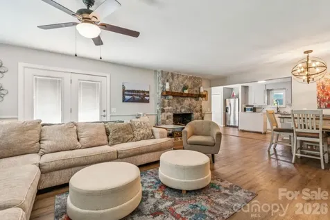 49571 Blackberry Road Norwood NC 28128
