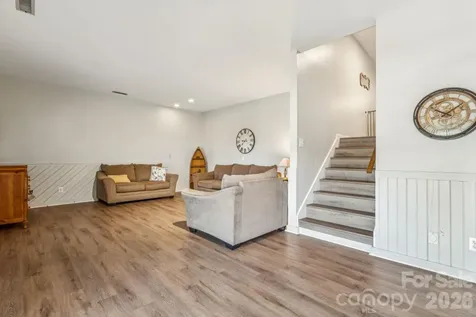 49571 Blackberry Road Norwood NC 28128