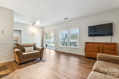 49571 Blackberry Road Norwood NC 28128