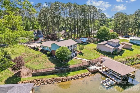 49571 Blackberry Road Norwood NC 28128