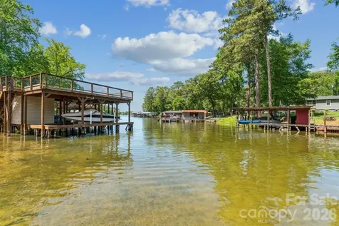 49571 Blackberry Road Norwood NC 28128