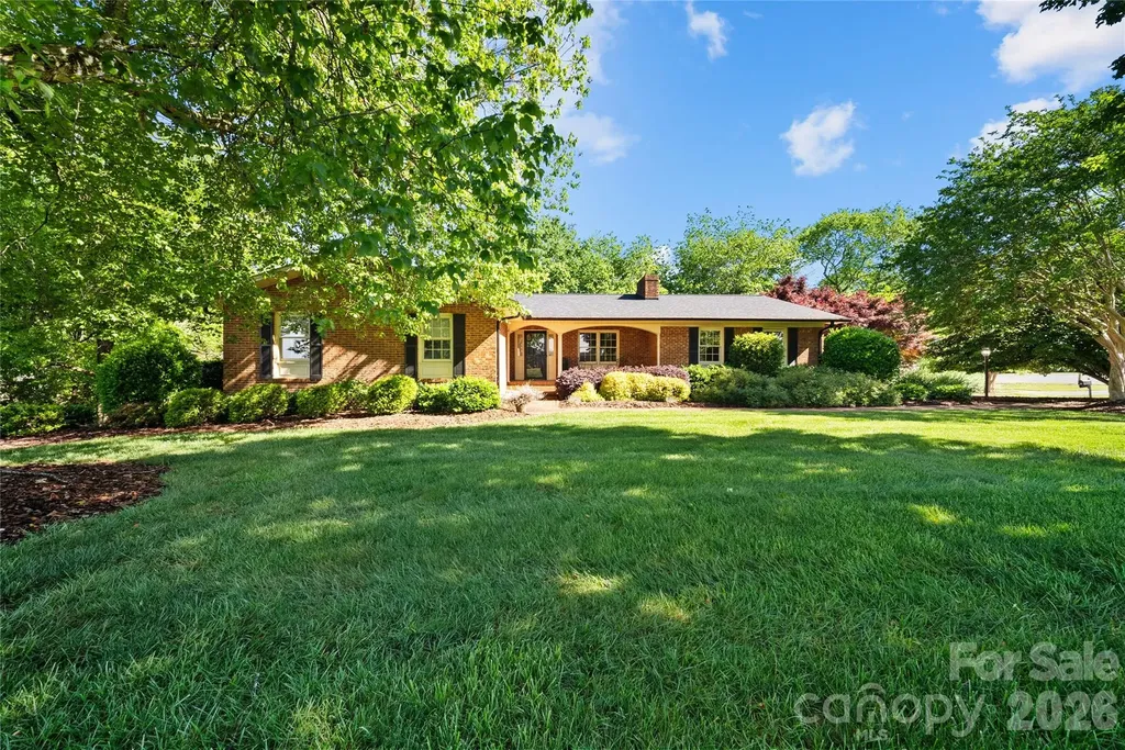 27211 Hedge Road Albemarle NC 28001