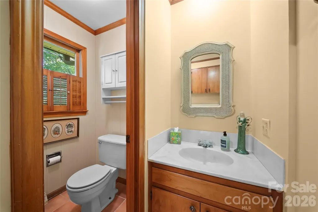 27211 Hedge Road Albemarle NC 28001