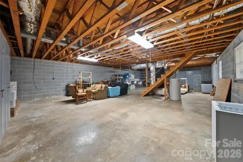 27211 Hedge Road Albemarle NC 28001