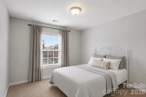 9417 Kings Parade Boulevard Charlotte NC 28273
