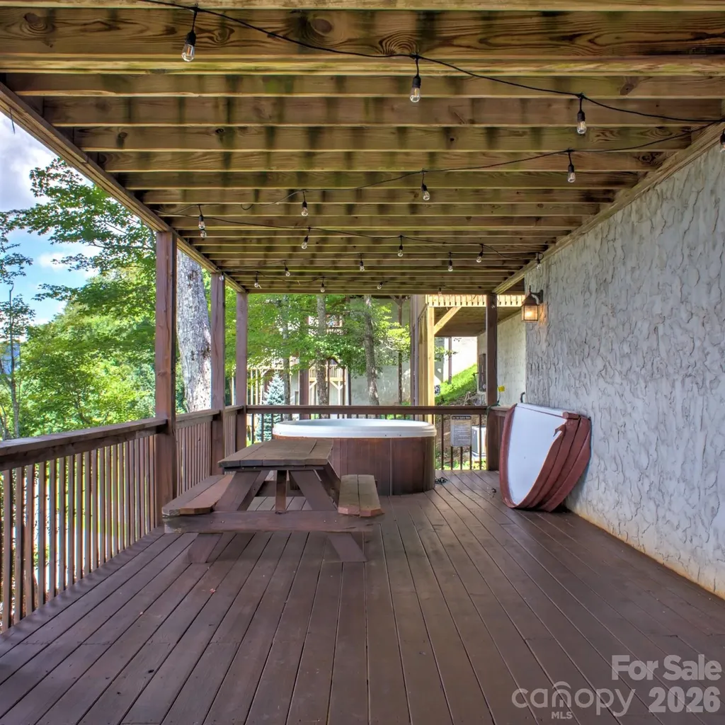 181 Scenic Wolf Drive Mars Hill NC 28754