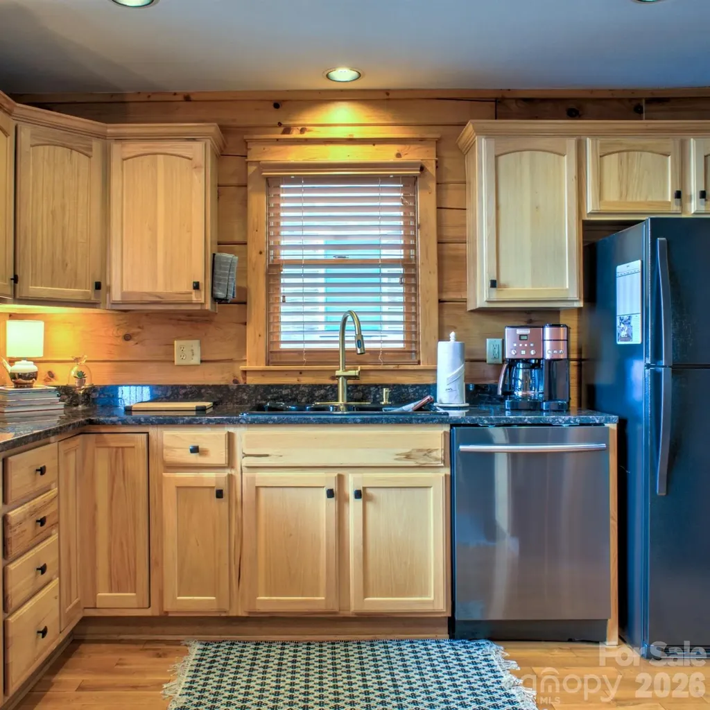 181 Scenic Wolf Drive Mars Hill NC 28754
