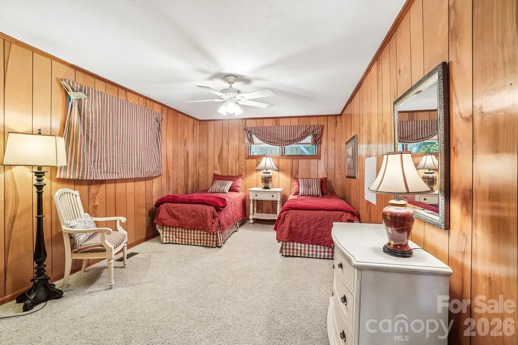 3 Greenbriar Woods Circle Etowah NC 28729