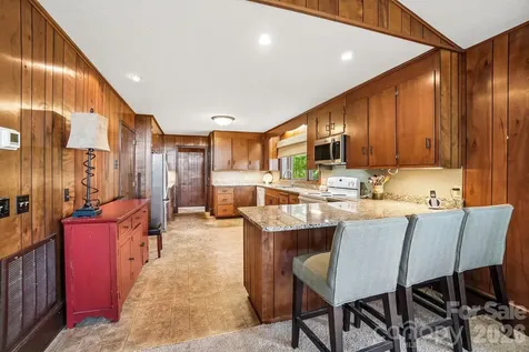3 Greenbriar Woods Circle Etowah NC 28729
