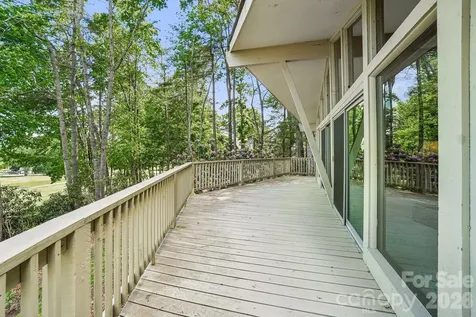 3 Greenbriar Woods Circle Etowah NC 28729