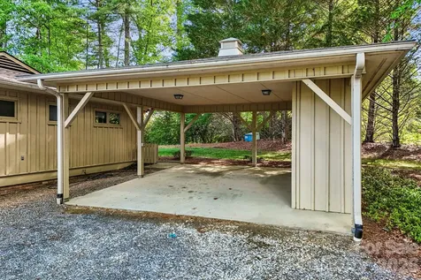 3 Greenbriar Woods Circle Etowah NC 28729