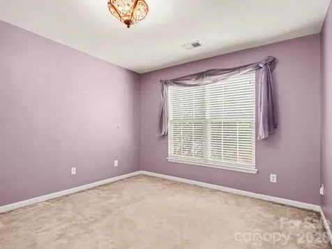 8800 Cavonnier Lane Charlotte NC 28216
