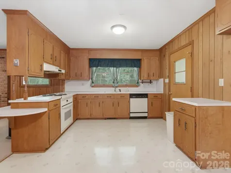 351 S Highway 200 Highway Stanfield NC 28163
