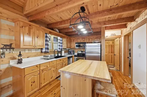 165 Little Boulder Lane Seven Devils NC 28604
