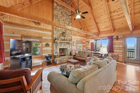 165 Little Boulder Lane Seven Devils NC 28604