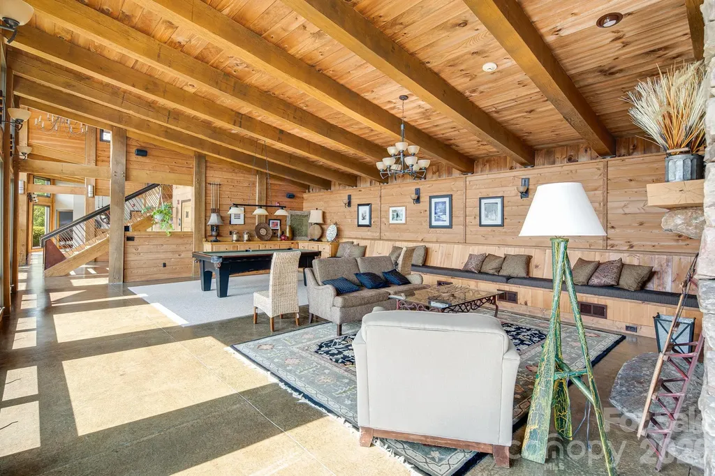 76 Dancing Wind Lane Marshall NC 28753