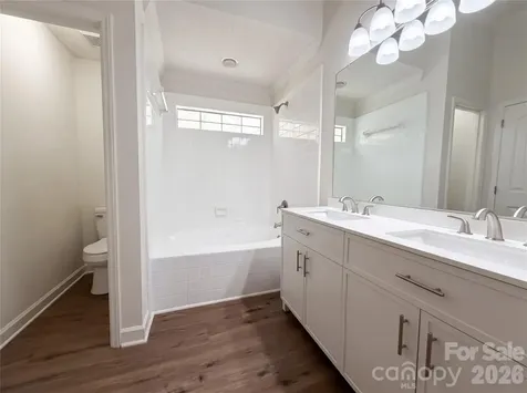 10530 Southern Oak Court Charlotte NC 28214