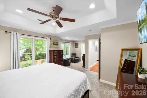 10112 Windtree Lane Charlotte NC 28215