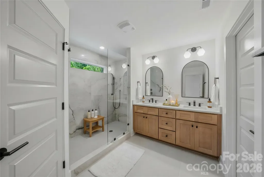 2812 Phillips Avenue Charlotte NC 28208