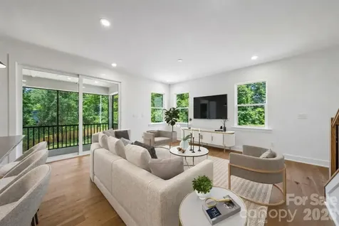 2812 Phillips Avenue Charlotte NC 28208