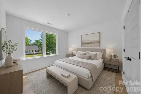 2812 Phillips Avenue Charlotte NC 28208