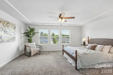 11912 Red Leaf Drive Charlotte NC 28215