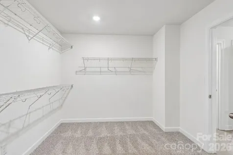 11912 Red Leaf Drive Charlotte NC 28215