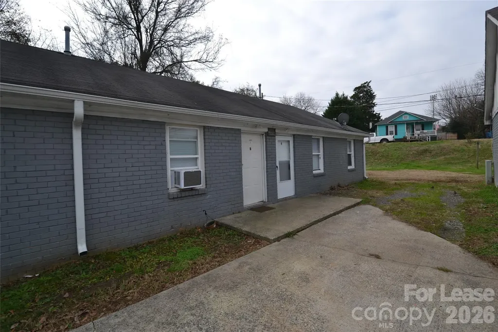 1009 Plymouth Street Gastonia NC 28054