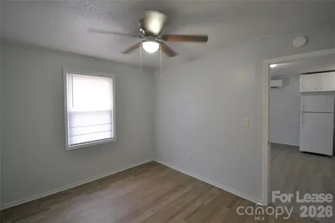 1009 Plymouth Street Gastonia NC 28054