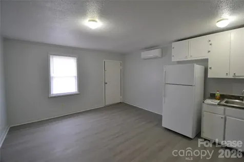 1009 Plymouth Street Gastonia NC 28054
