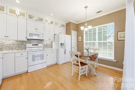 9510 Kestral Ridge Drive Charlotte NC 28269