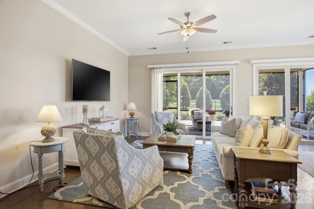 261 Stone Mountain Way Denver NC 28037