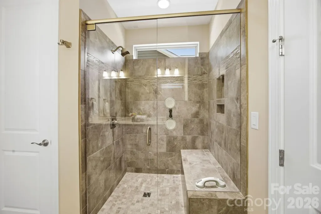261 Stone Mountain Way Denver NC 28037