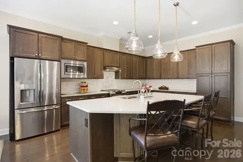 261 Stone Mountain Way Denver NC 28037
