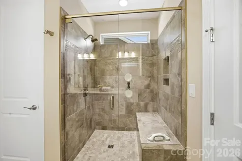 261 Stone Mountain Way Denver NC 28037