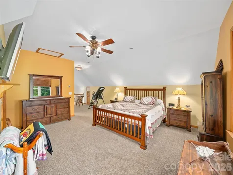 326 Ewart Wilson Road Burnsville NC 28714